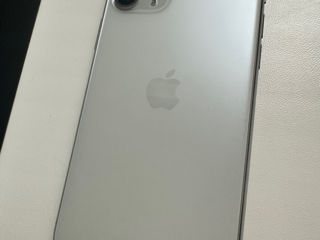 Vând IPhone 11 Pro foto 4