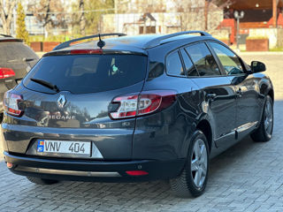 Renault Megane foto 3