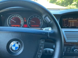 BMW 7 Series foto 5