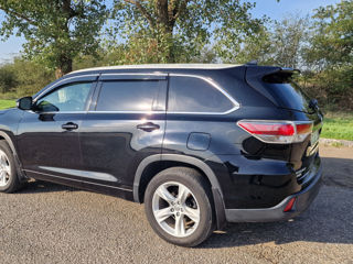 Toyota Highlander foto 9