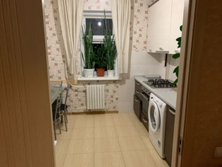 Apartament cu 2 camere, 51 m², Botanica, Chișinău foto 9