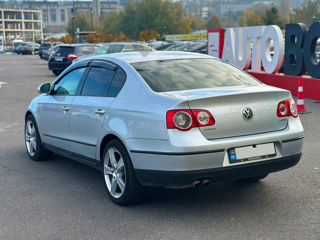 Volkswagen Passat foto 7