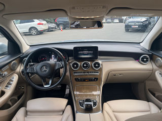 Mercedes GLC foto 6