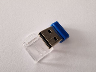 USB flash stic foto 7