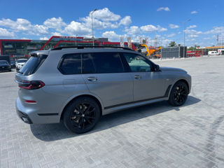 BMW X7 foto 3