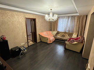 Apartament cu 3 camere, 108 m², Gara de nord, Bălți
