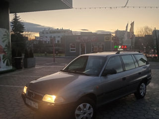 Opel Astra foto 6