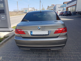 BMW 7 Series foto 1