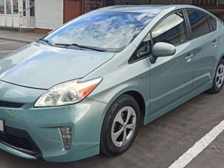 Toyota Prius foto 1