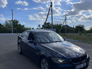 BMW 3 Series foto 2