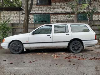 Ford Sierra foto 2