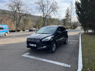 Ford Kuga foto 2