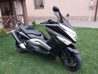 Yamaha T max