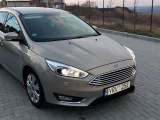 Ford Focus foto 1