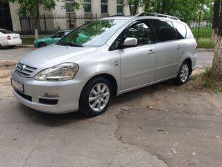 Toyota Avensis Verso