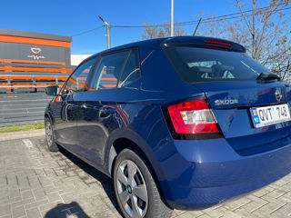 Skoda Fabia foto 2