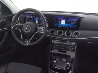 Mercedes E-Class foto 5