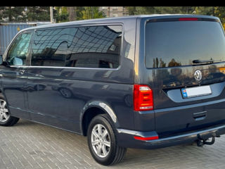 Volkswagen Caravelle foto 3