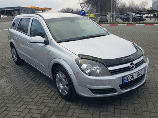 Opel Astra foto 2