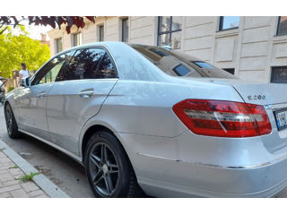 Mercedes E-Class foto 3