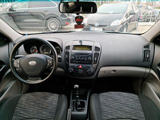 Kia Ceed foto 9