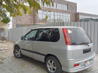 Mitsubishi Space Runner