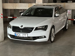 Skoda Superb foto 10