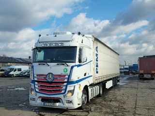 Mercedes Actros MP4