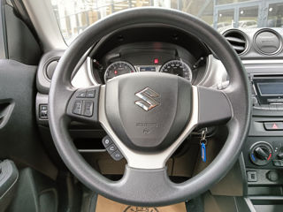 Suzuki Vitara foto 14