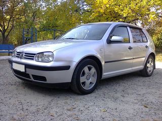 Piese auto  vw golf 4 skoda octavia  vw b6 b5  bora   audi a 4 4x4  a 6 2.4 benz 1.9 tdi 2.0benz