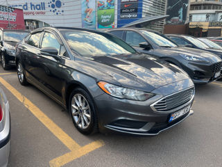 Ford Fusion foto 4