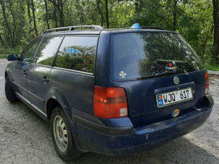 Volkswagen Passat foto 2