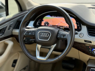 Audi Q7 foto 8