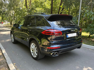 Porsche Cayenne foto 3