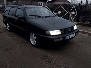 Volkswagen Passat foto 2