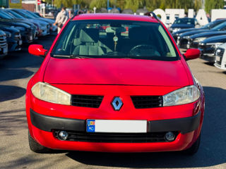 Renault Megane foto 2