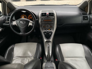 Toyota Auris foto 15