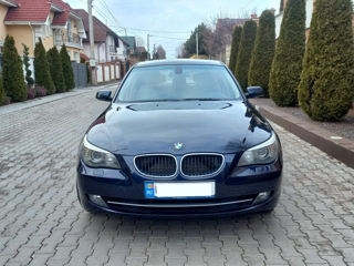 BMW 5 Series foto 5