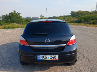 Opel Astra foto 7