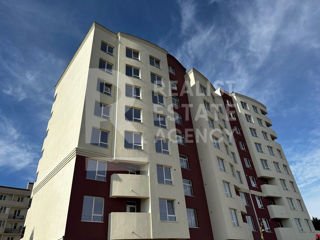 Apartament cu 2 camere, 76 m², Centru, Ialoveni foto 2
