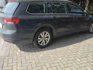 Volkswagen Passat foto 7