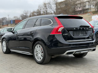 Volvo V60 foto 4