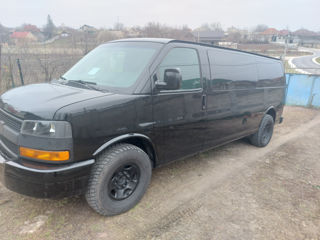 Chevrolet Express foto 2