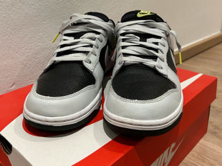 Nike dunk low Reverse panda Neon foto 2