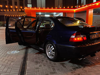 BMW 3 Series foto 4