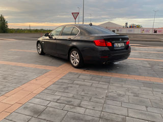 BMW 5 Series foto 2