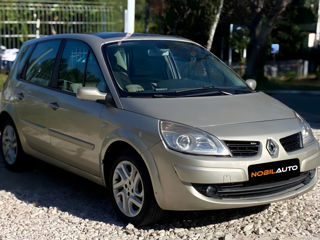 Renault Scenic foto 2