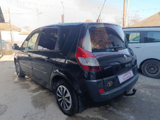 Renault Scenic foto 11