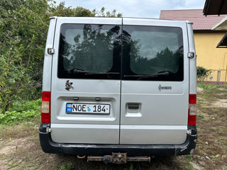 Ford Transit foto 2