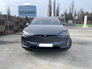 Tesla Model X foto 5